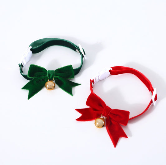 Christmas Velvet Bow Tie Pet Collar - {{product.type}} - PawPawUp