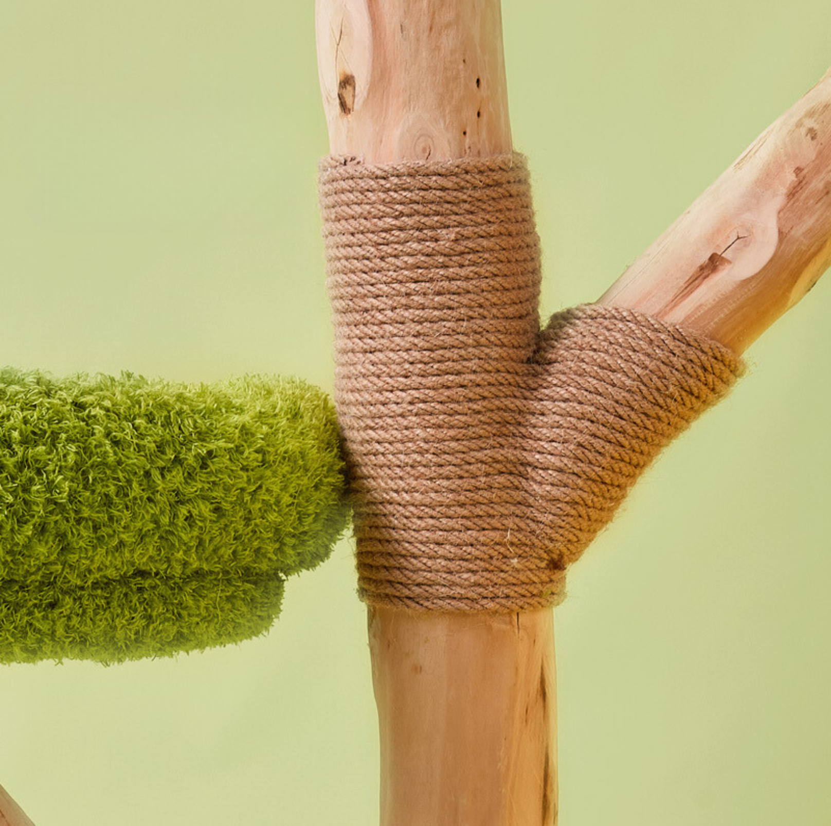 Cmisstree Pear-Shaped Wooden Cat Tree - {{product.type}} - PawPawUp