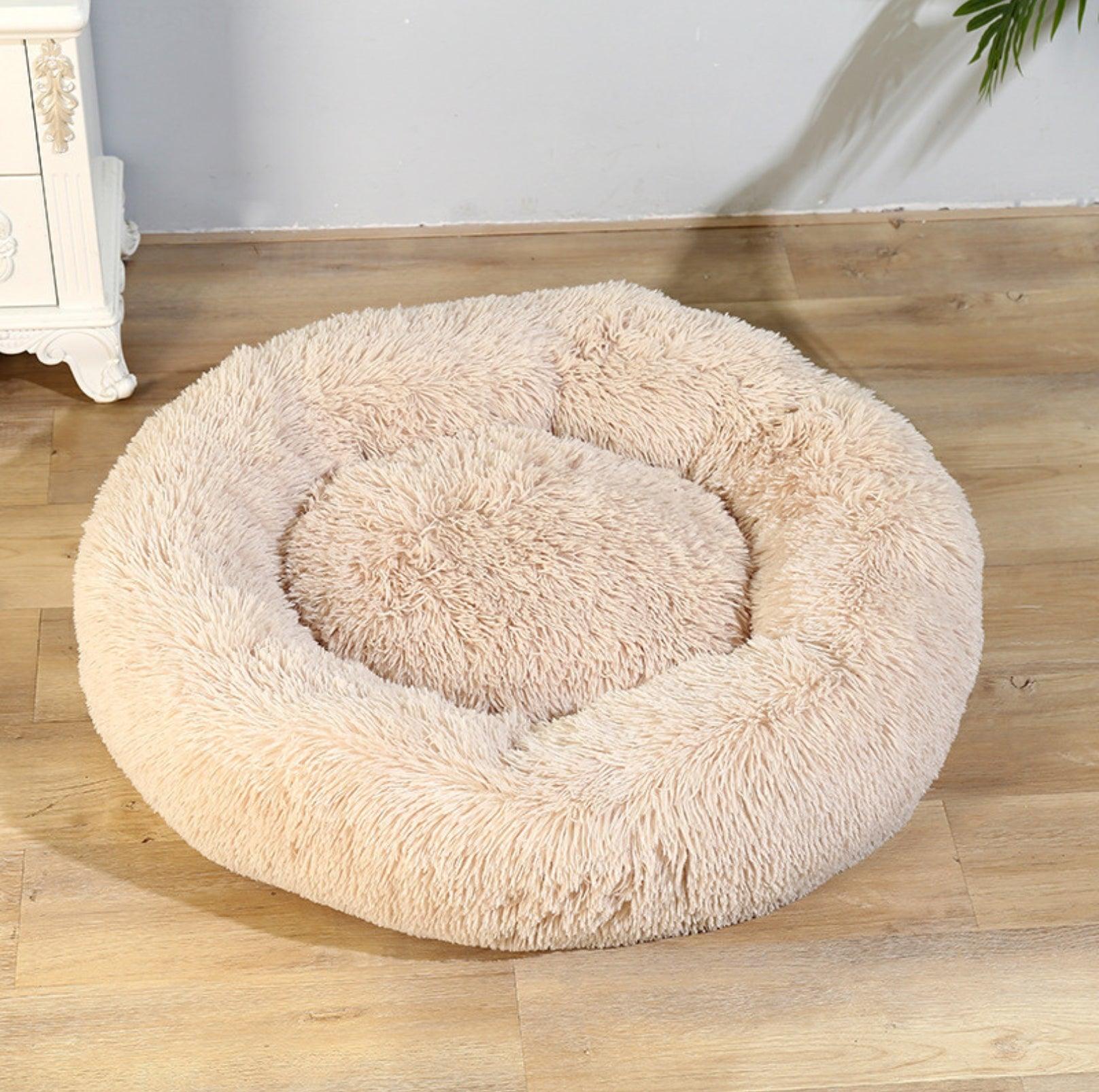 Cozy Plush Pet Bed - Warm and Durable Bedding for Cats and Dogs - {{product.type}} - PawPawUp