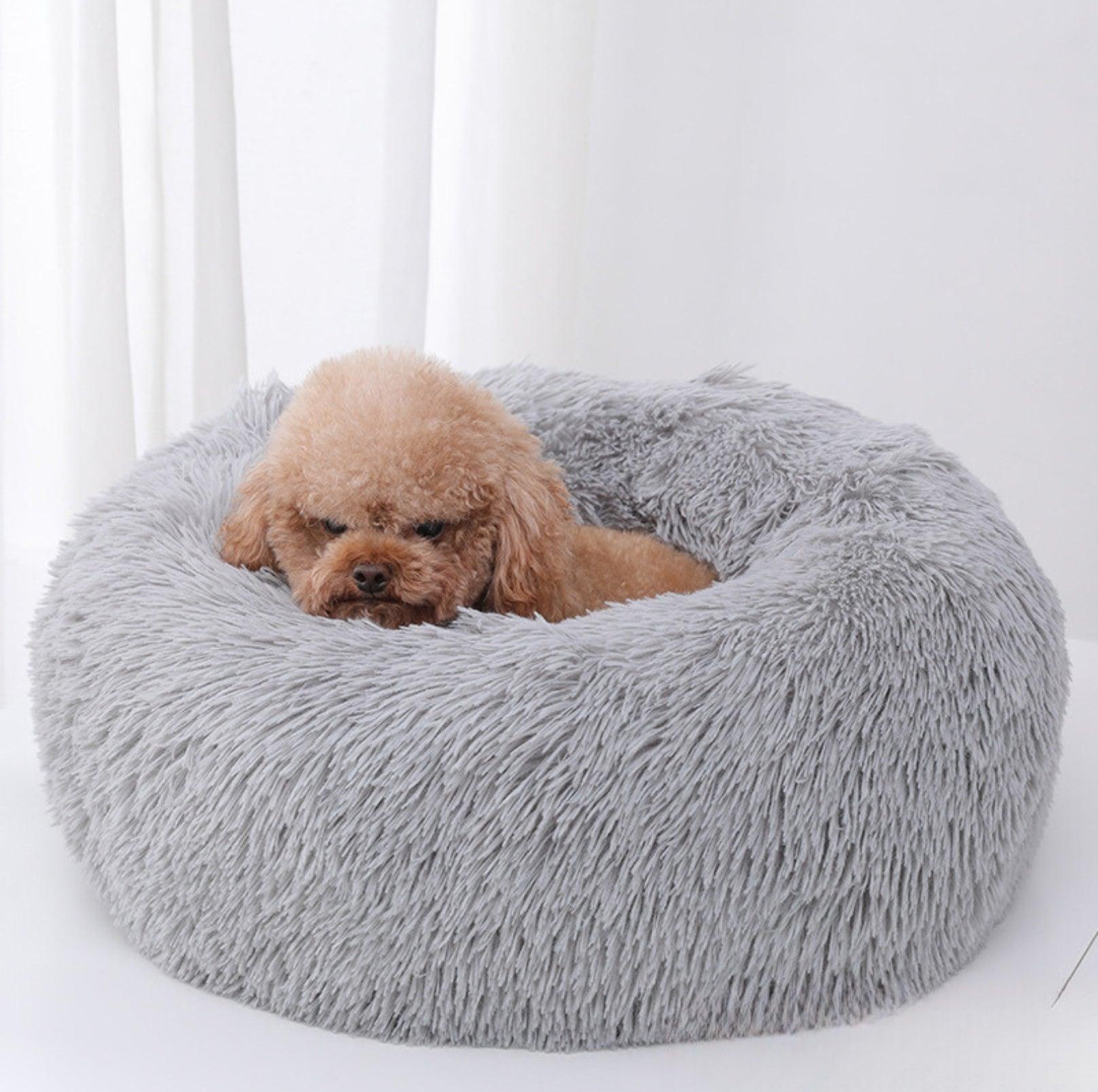 Cozy Plush Pet Bed - Warm and Durable Bedding for Cats and Dogs - {{product.type}} - PawPawUp