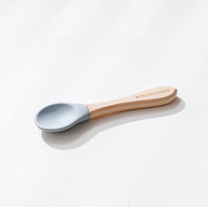 Elegant Baby-Grade Silicone Pet Food Spoon with Wooden Handle - {{product.type}} - PawPawUp