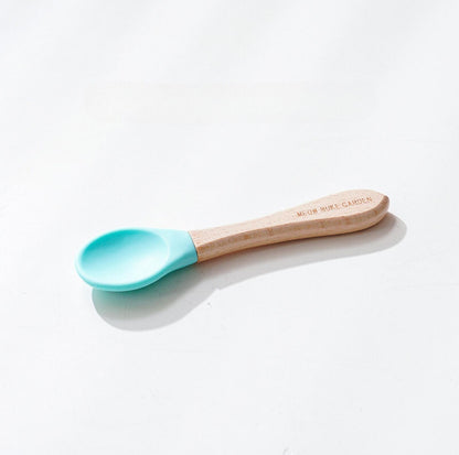 Elegant Baby-Grade Silicone Pet Food Spoon with Wooden Handle - {{product.type}} - PawPawUp