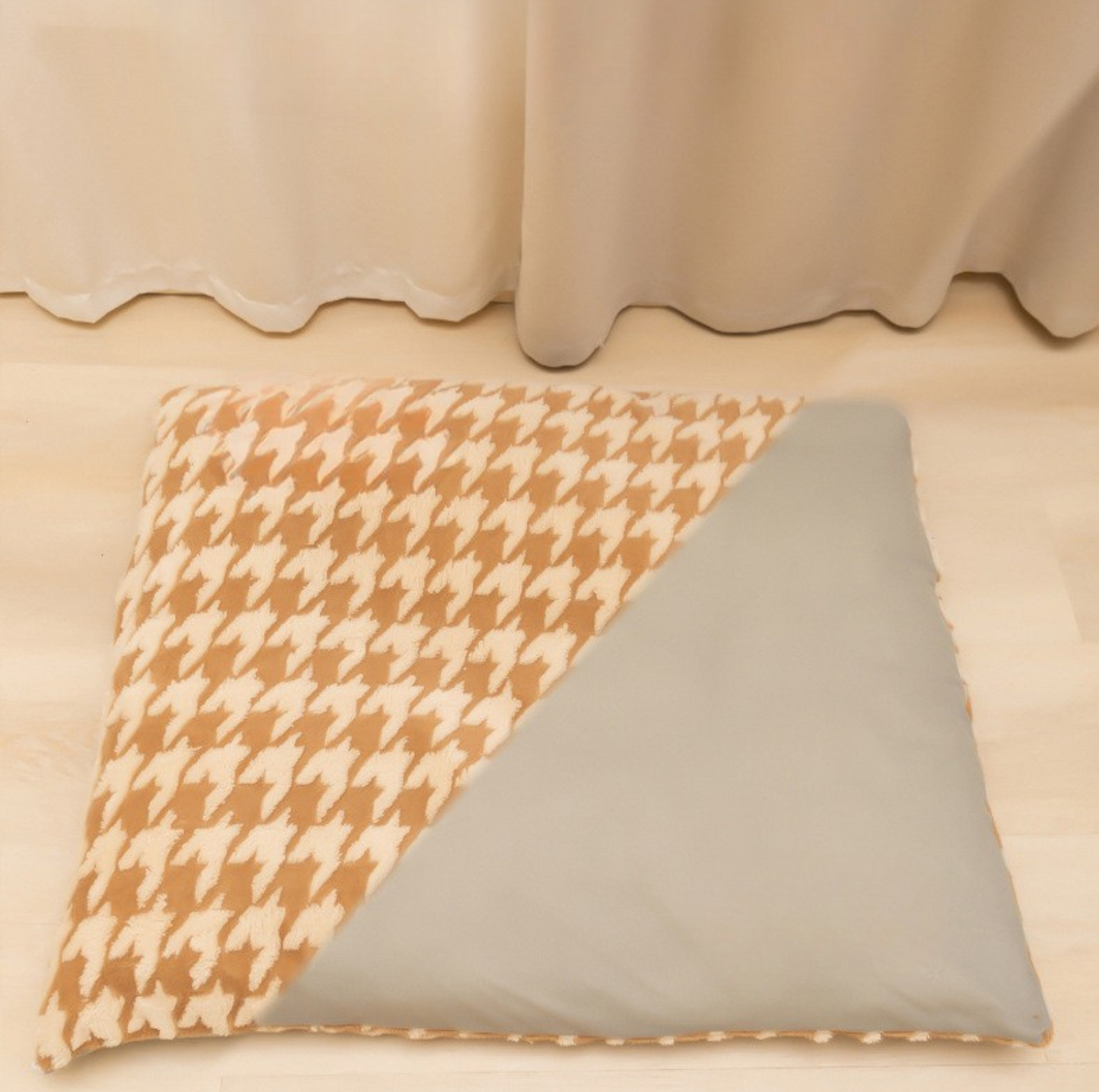 Houndstooth Winter Pet Bed – Plush Nest with Removable Cushion - {{product.type}} - PawPawUp