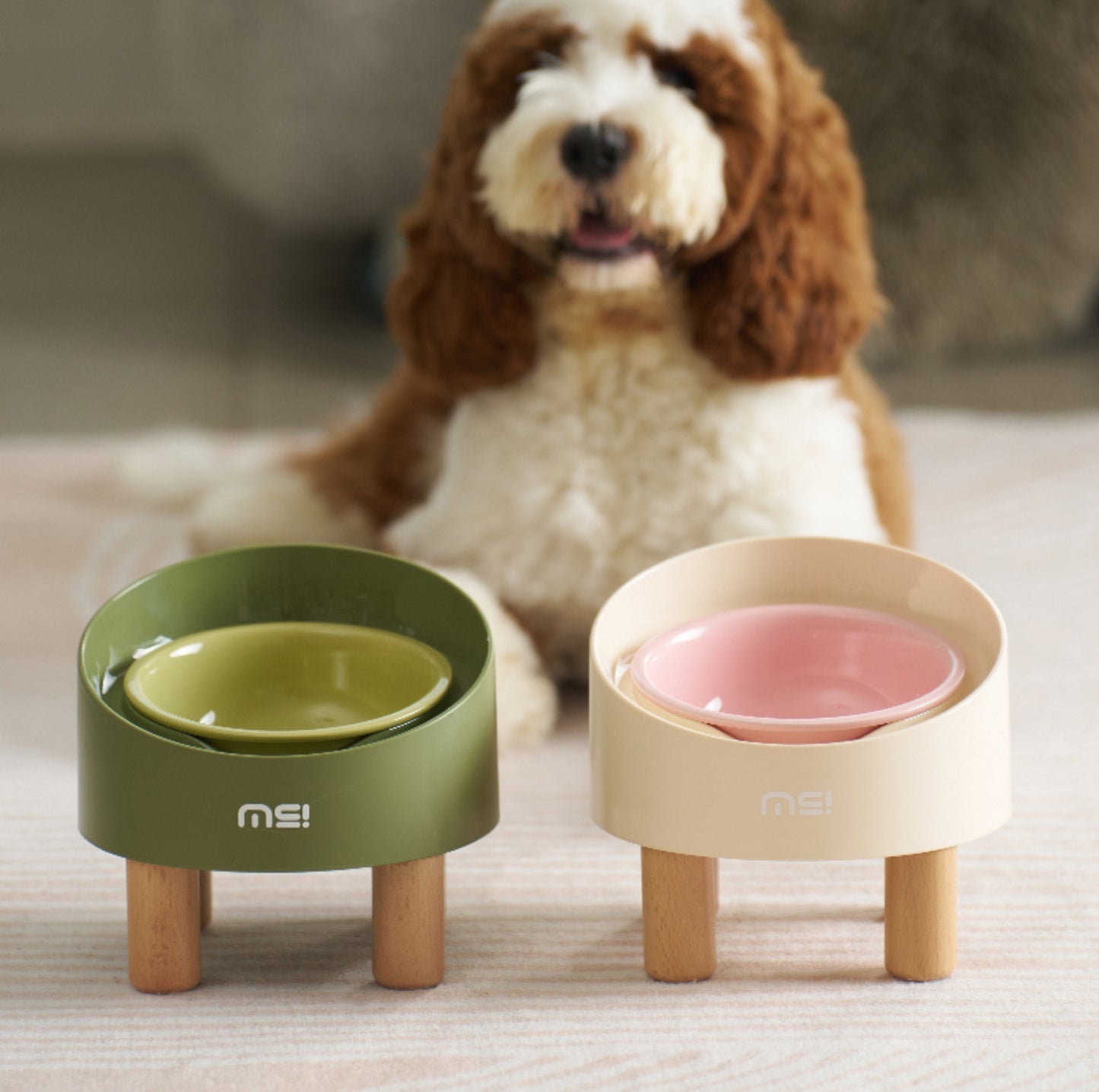 Makesure Rolls Elevated Ceramic Pet Bowl with Wooden Stand - {{product.type}} - PawPawUp