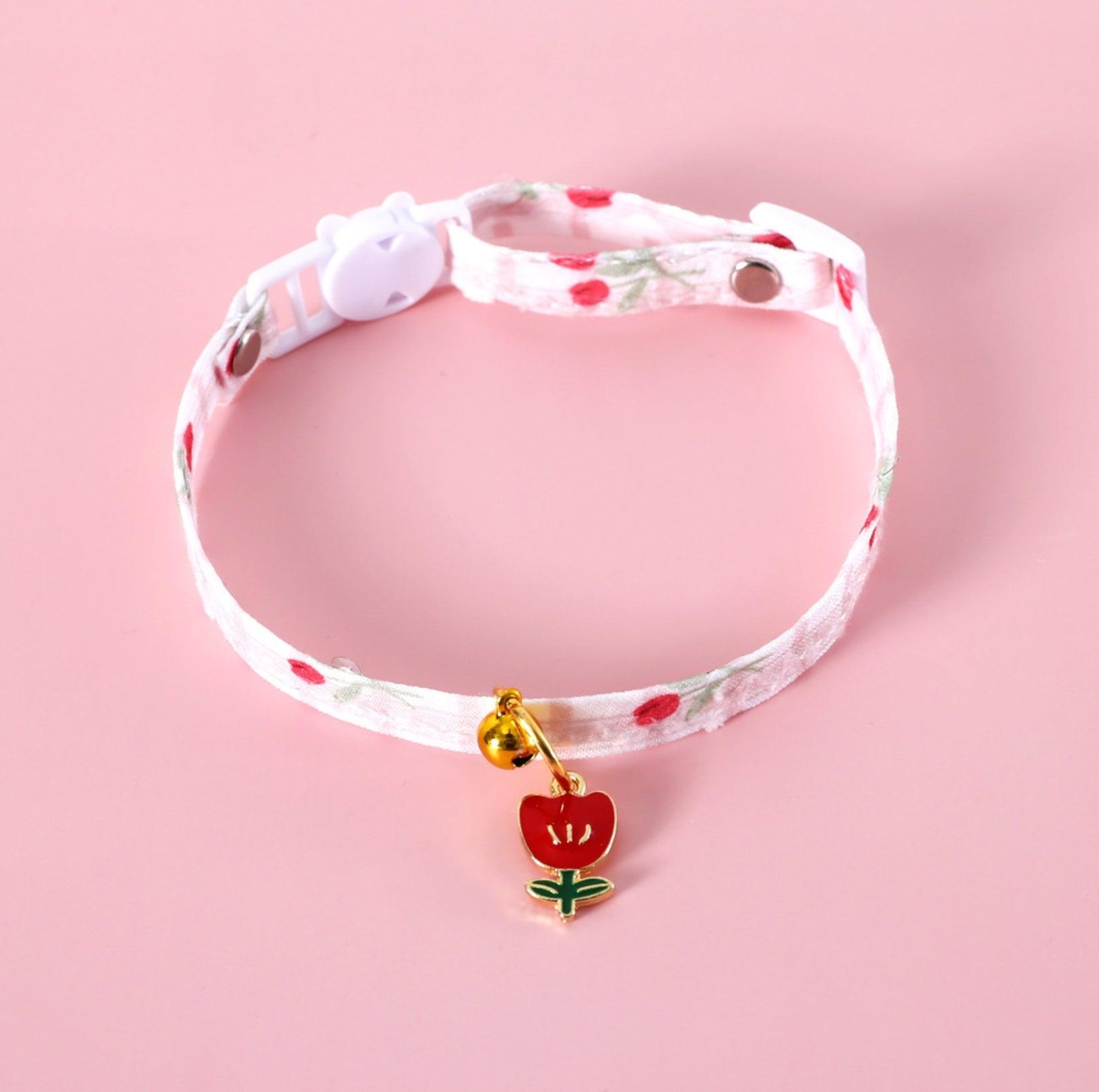 Pet Tulip Pendant Bell Adjustable Collar - {{product.type}} - PawPawUp
