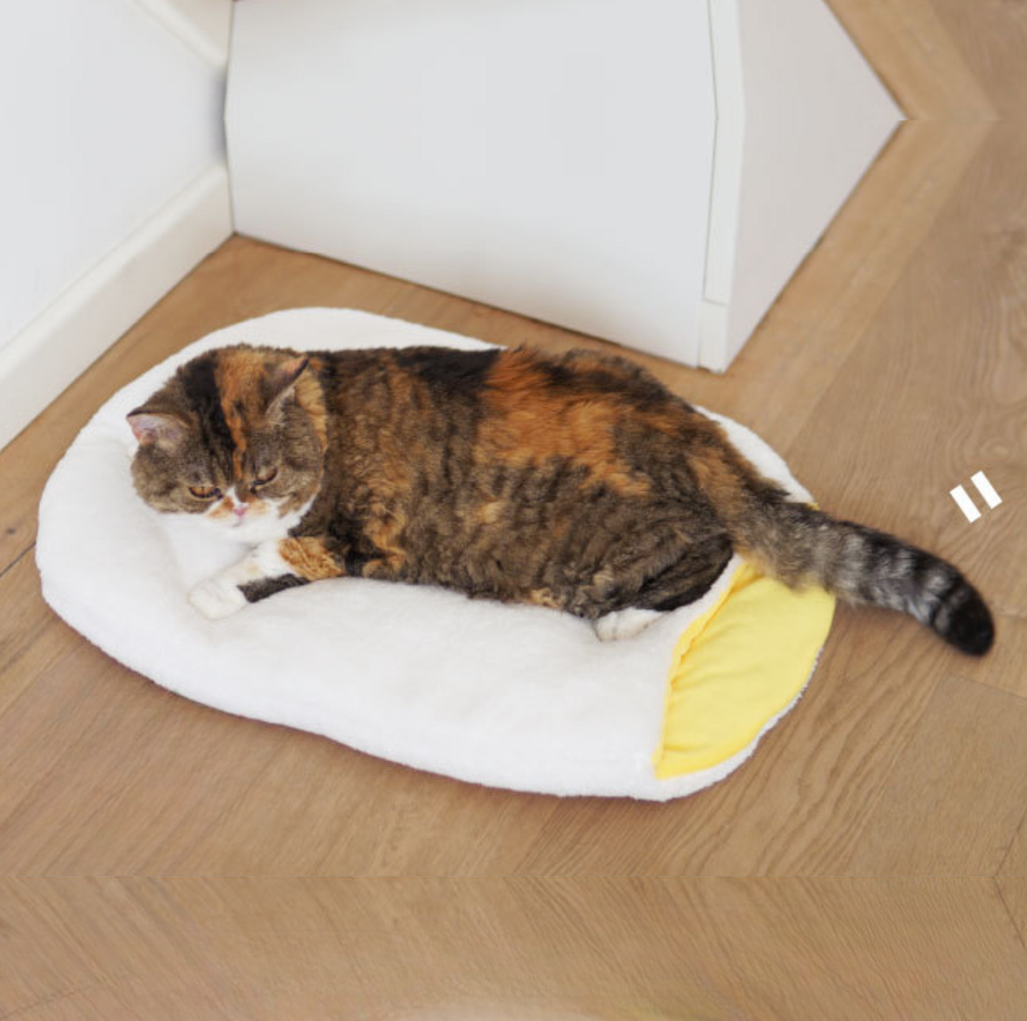 Purroom Little Chicken Cat Sleeping Bag & Mat - {{product.type}} - PawPawUp