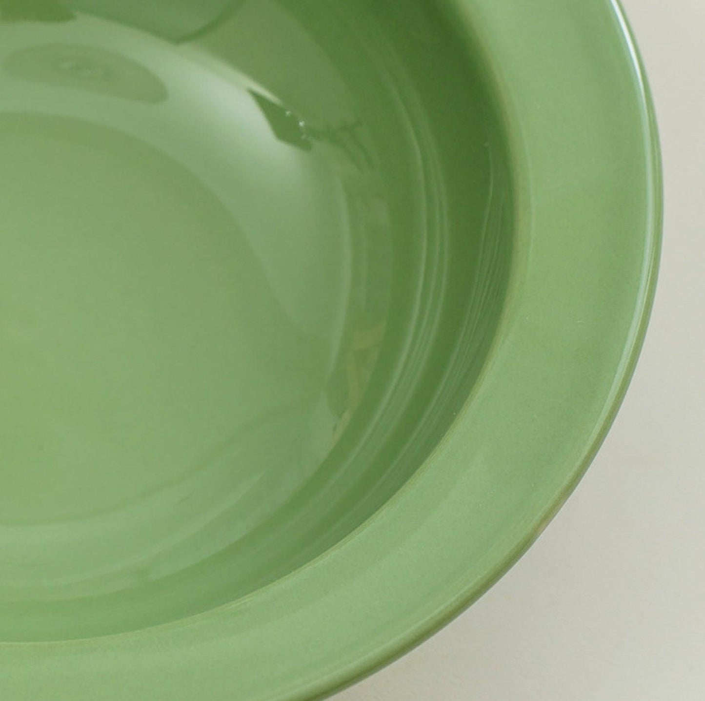 UFO Styled Tilted Cat and Dog Bowl with Elevated Stand - {{product.type}} - PawPawUp