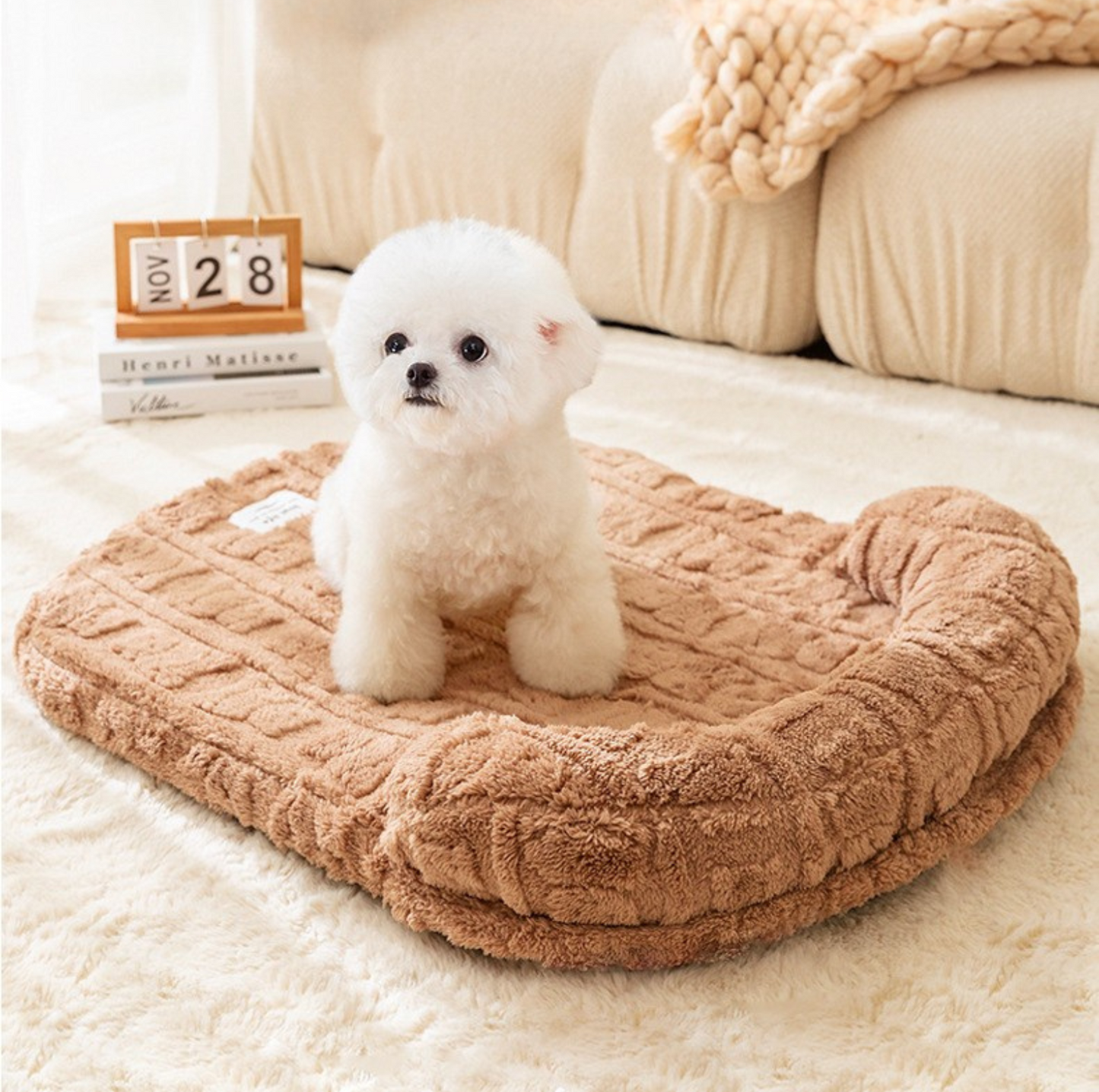 Winter Warm Sofa Pet Bed –Washable Cover and Soft Cushion - {{product.type}} - PawPawUp