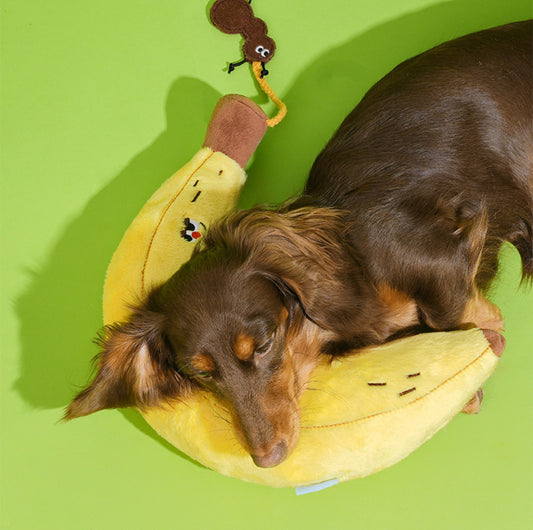 ZeZe Banana Style Pet Pillow Toy – Soft Cuddly Kicker - {{product.type}} - PawPawUp