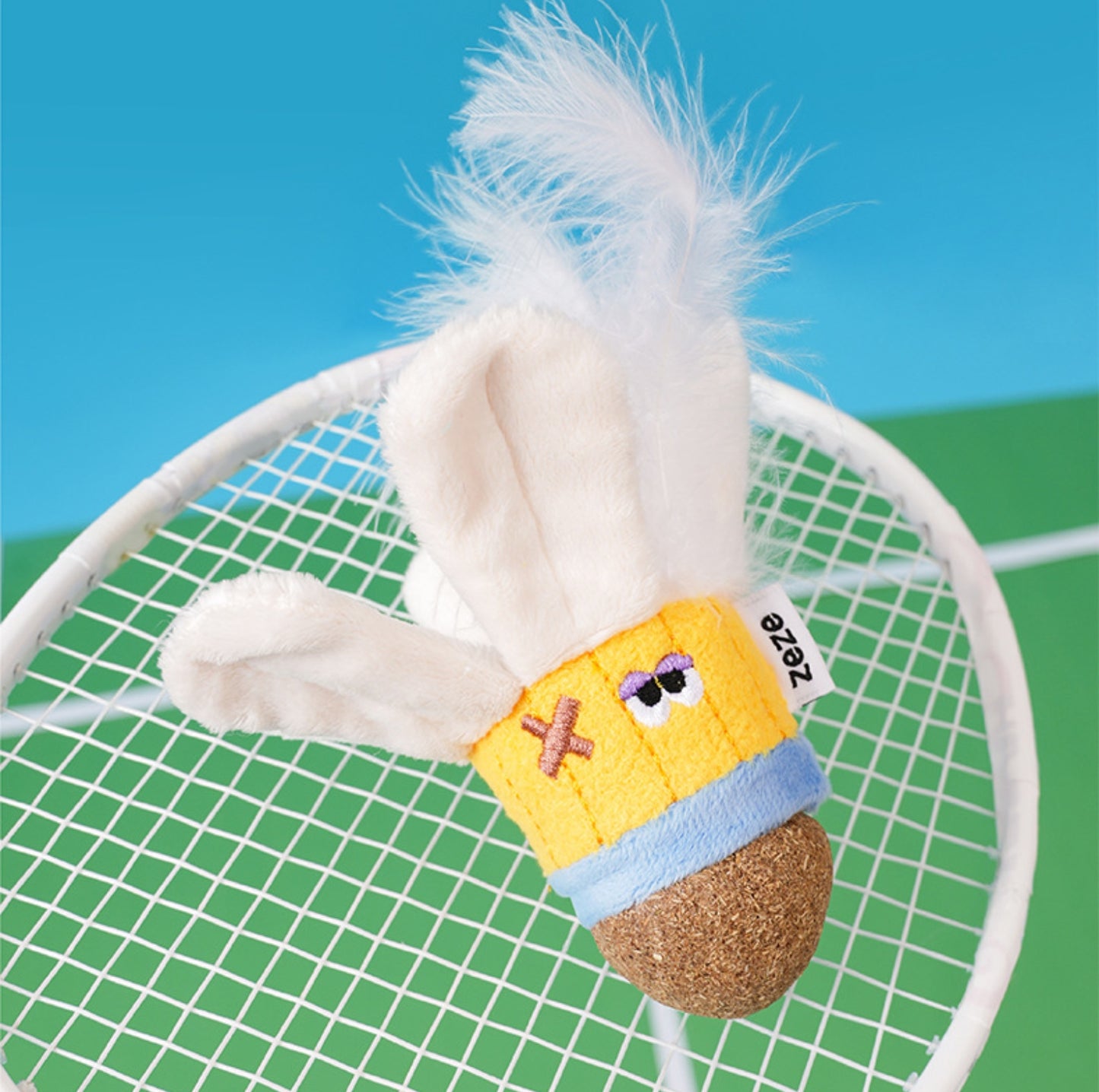 ZeZe Feather Shuttlecock Cat Toy – Plush Catnip Crinkle Toy - {{product.type}} - PawPawUp