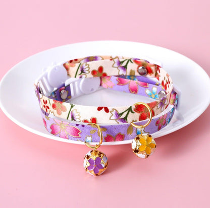 Japanese Style Adjustable Pet Flower Hollow Bell Collar - {{product.type}} - PawPawUp