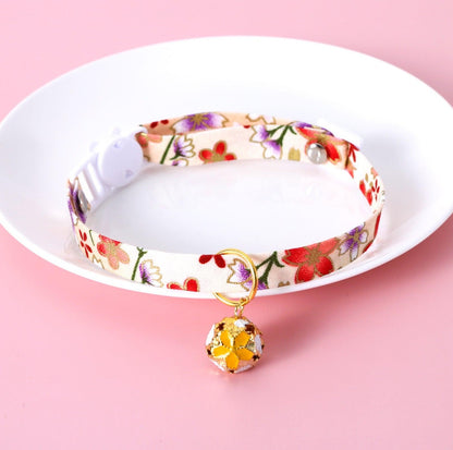 Japanese Style Adjustable Pet Flower Hollow Bell Collar - {{product.type}} - PawPawUp