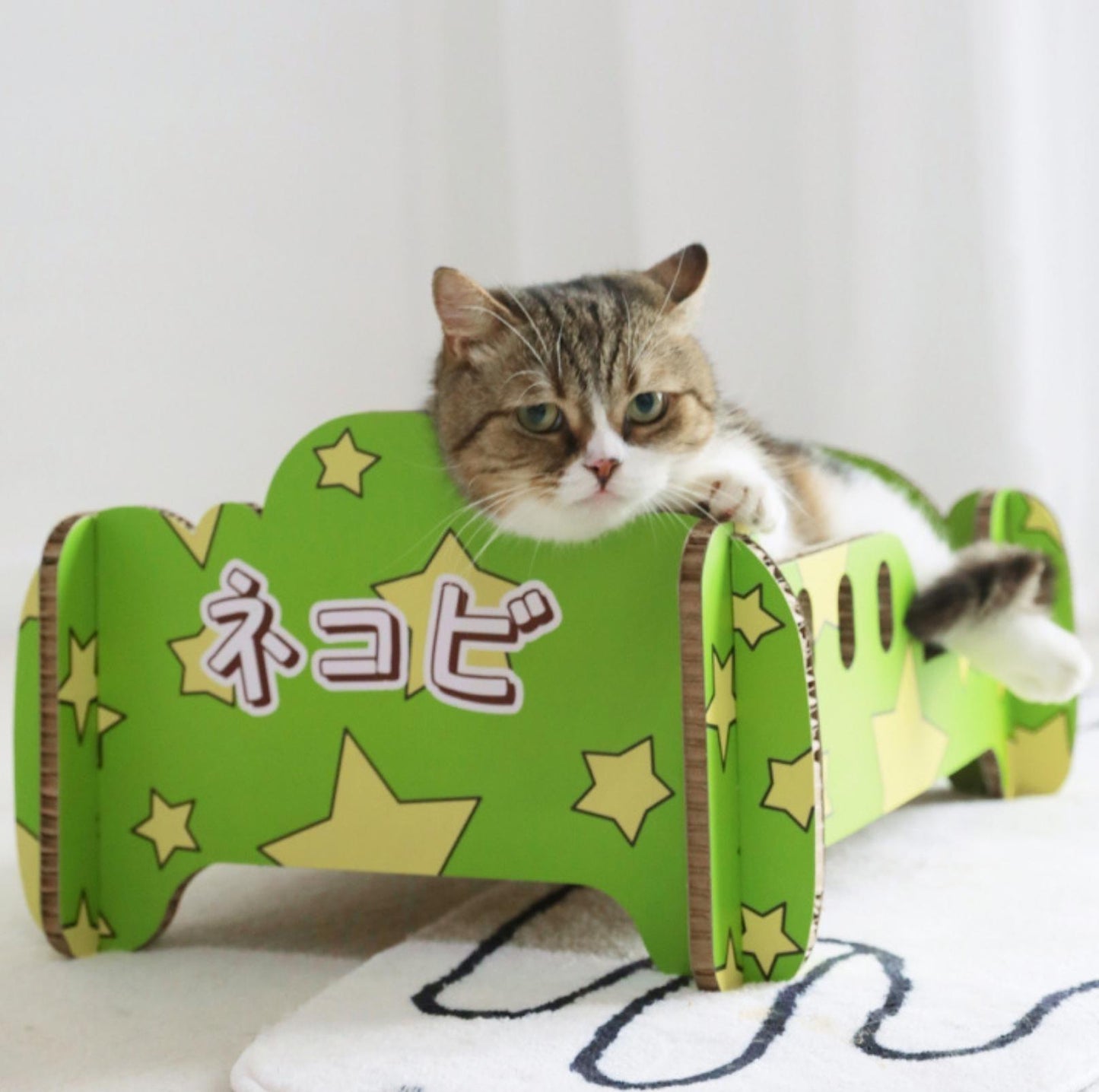 Single Bed-Style Cat Scratcher and Bed with Cute Patterns - {{product.type}} - PawPawUp