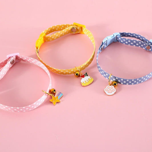 Adjustable Pet Collar with Lovely Charm and Copper Bell for Cats and Small Dogs - {{product.type}} - PawPawUp