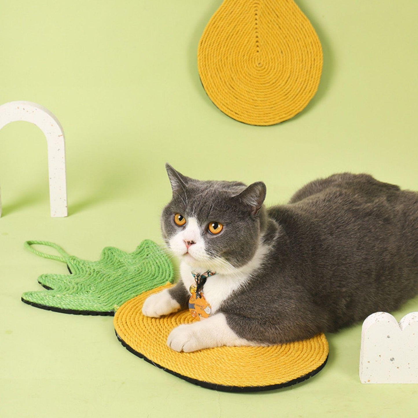 Colorful Cartoon Shaped Sisal Rope Cat Scratcher Mat - {{product.type}} - PawPawUp