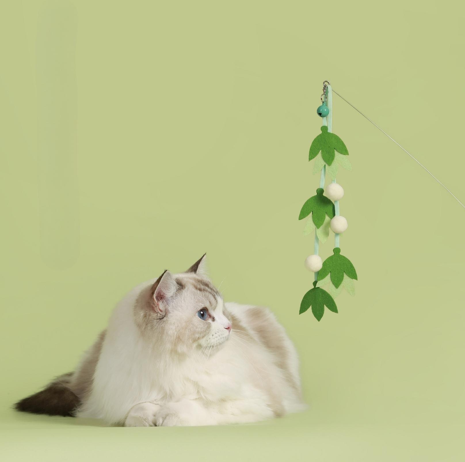 Colourful Flower Styled Cat Stick with Bells and Tassels | Cat Toys - {{product.type}} - PawPawUp