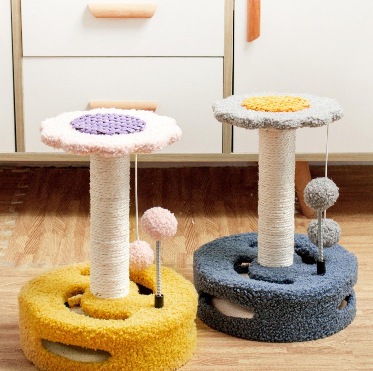 Sunflower Style Small Cat Tree with Scratching Post - {{product.type}} - PawPawUp