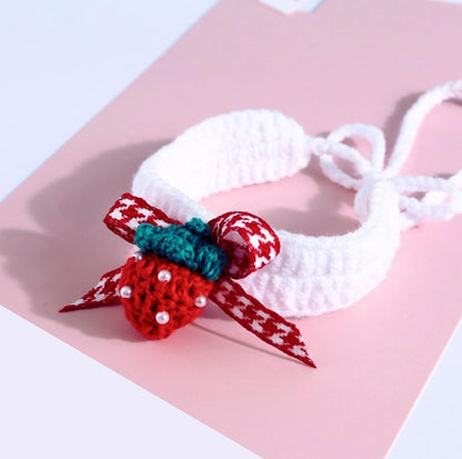 Knitted Cute Strawberry Pet Collar - {{product.type}} - PawPawUp