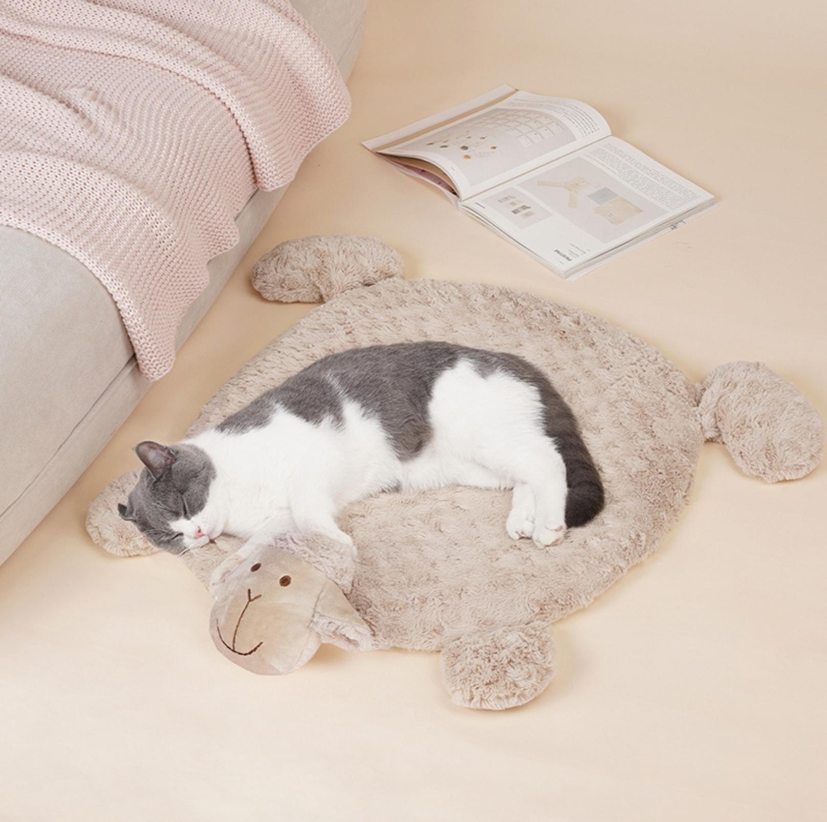ZeZe Lambkin Sleeping Mat Cat Bed Dog Bed - {{product.type}} - PawPawUp