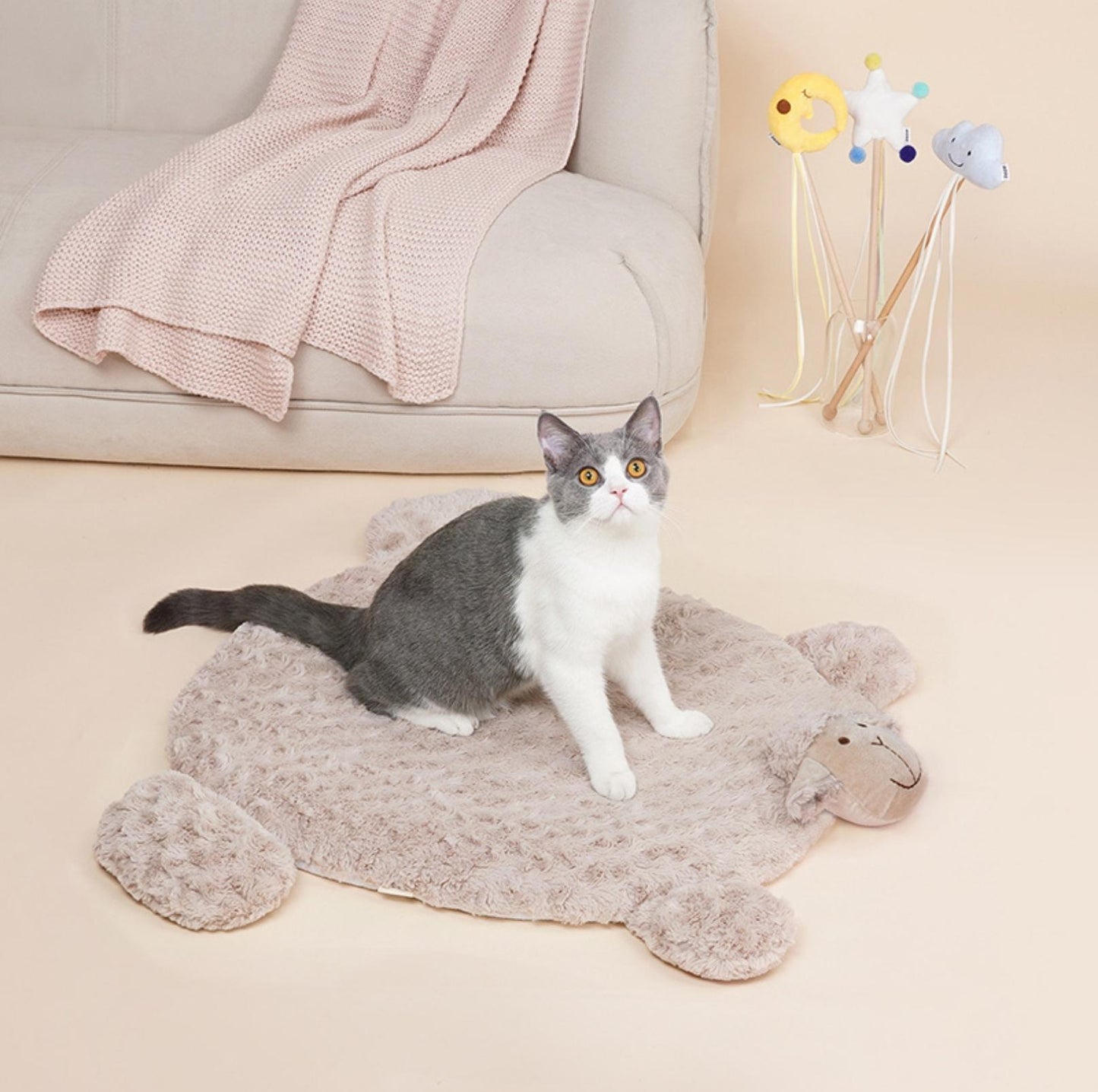 ZeZe Lambkin Sleeping Mat Cat Bed Dog Bed - {{product.type}} - PawPawUp