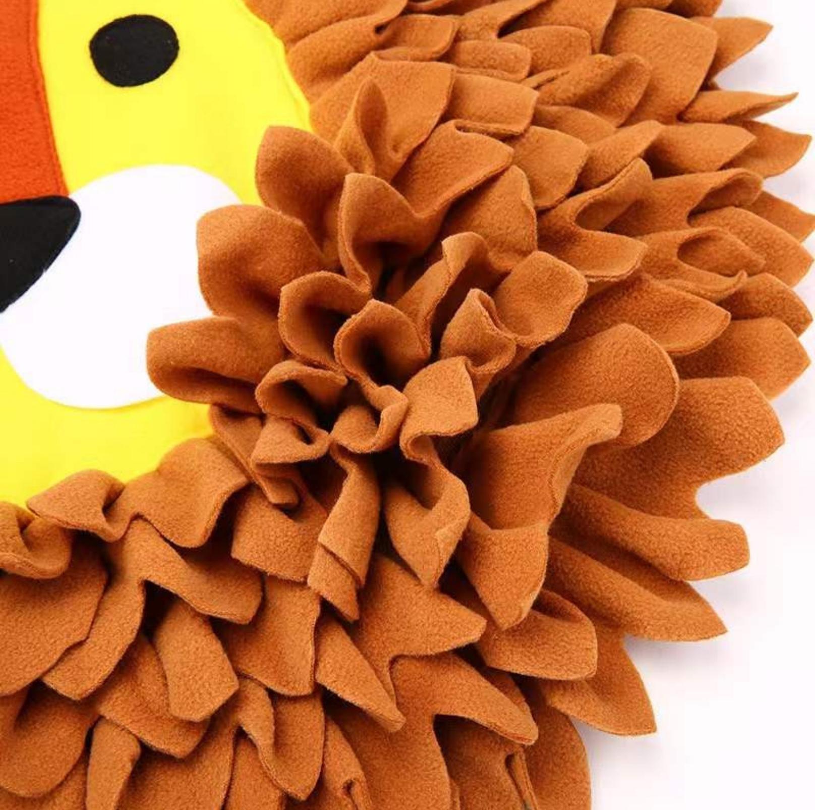 Lion Snuffle Mat - Engaging Snuffle Toy for Dogs - {{product.type}} - PawPawUp