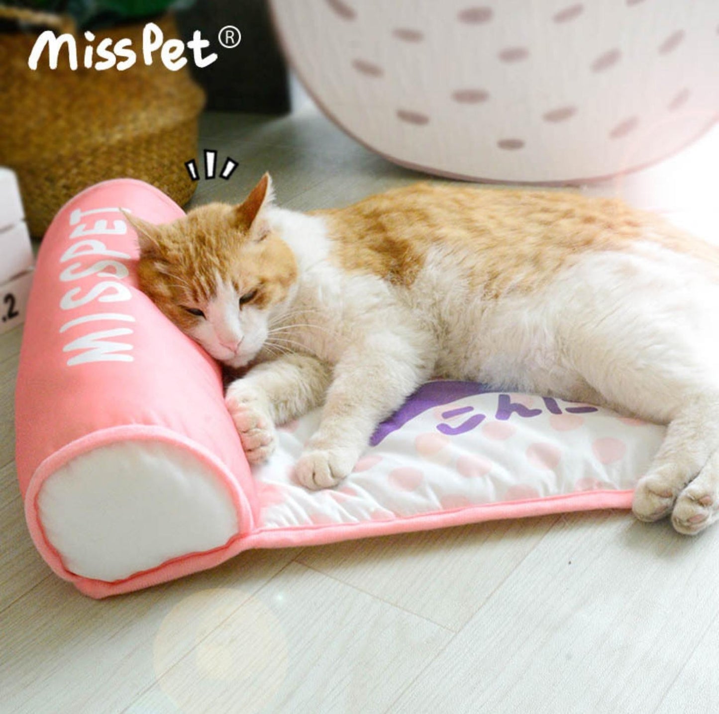 MissPet "My Cool Couch" Cat Bed Dog Bed Made with Cool Feeling Silk - {{product.type}} - PawPawUp