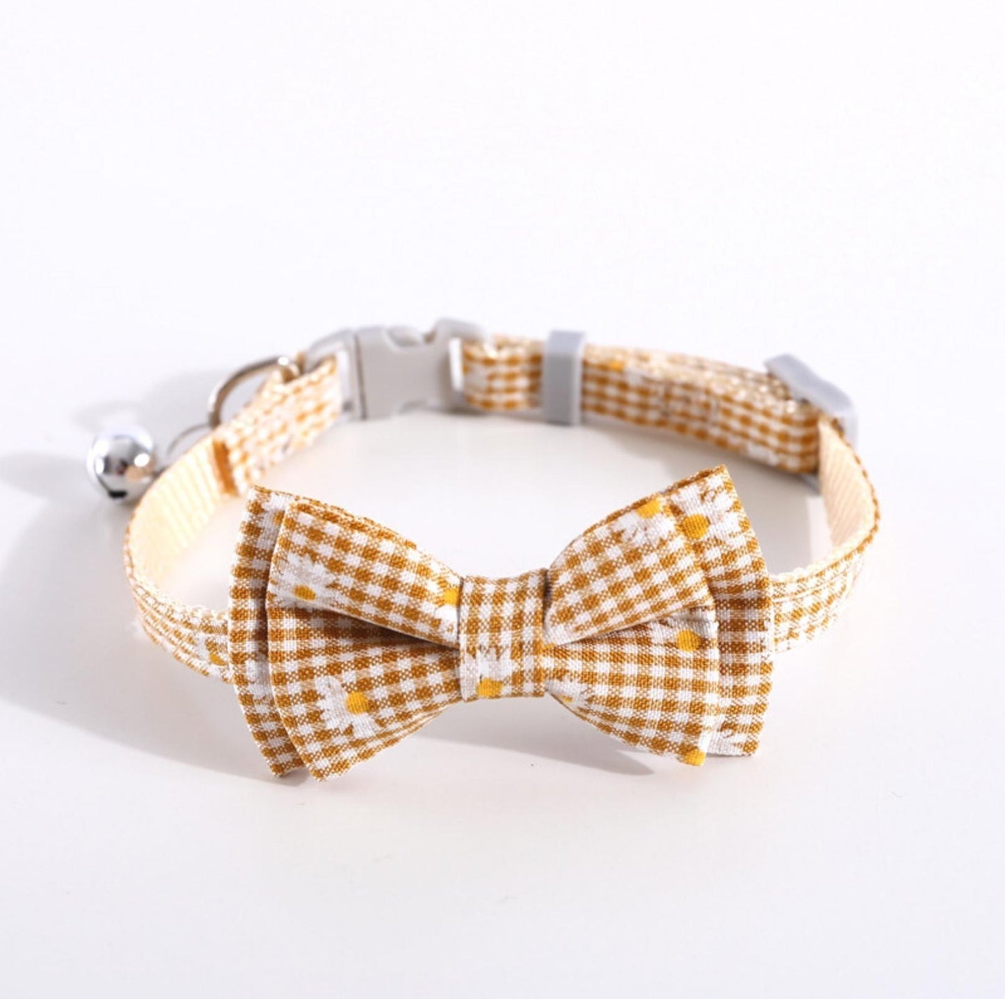 Pet Adjustable Bow Collar with Daisy Pattern - {{product.type}} - PawPawUp