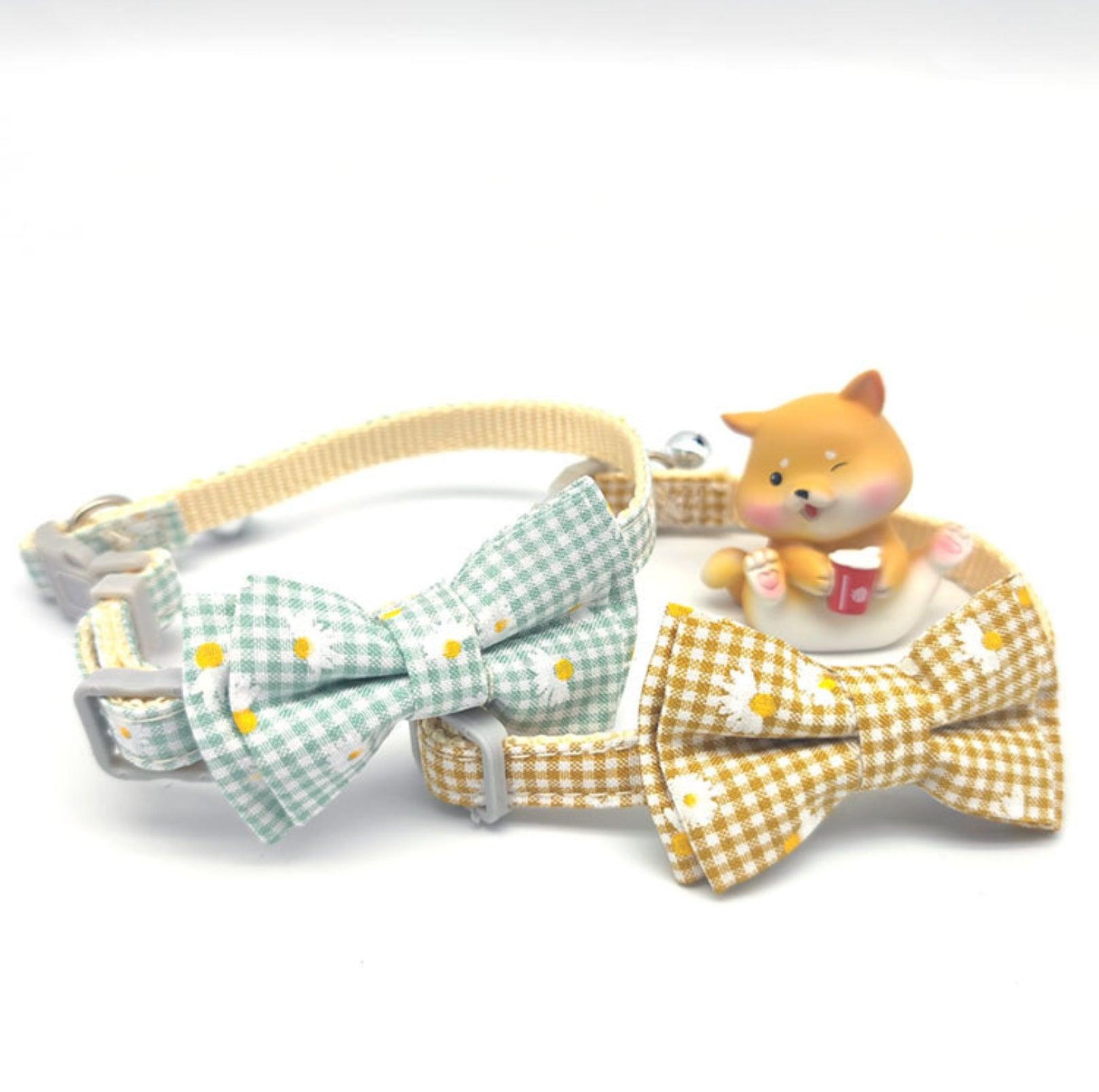 Pet Adjustable Bow Collar with Daisy Pattern - {{product.type}} - PawPawUp