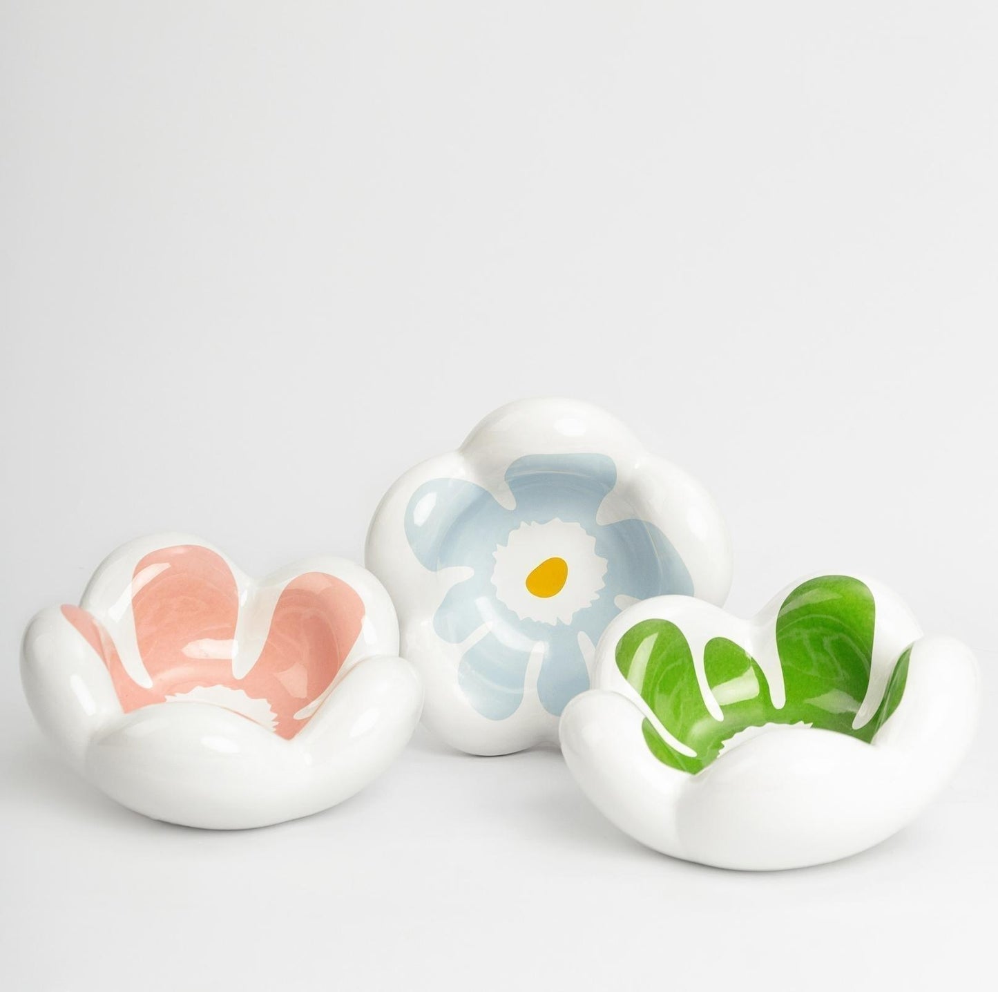 Wulee Petal Shaped Ceramic Antibacterial Pet Cat Bowls Small Dog Bowls - {{product.type}} - PawPawUp