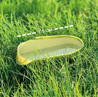 Wuliii 2-In-1 Pet Portable Bottle Holder And Feeder (bottle not included) - {{product.type}} - PawPawUp
